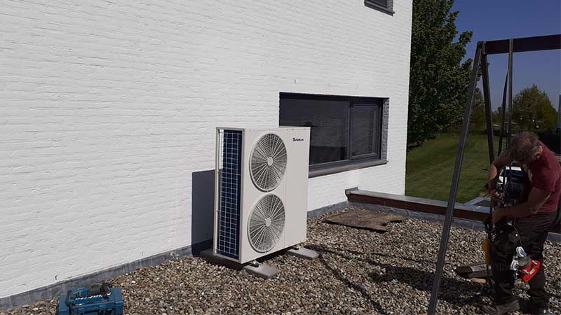 SPRSUN Progetto di pompa di calore DC inverter nei Paesi Bassi
